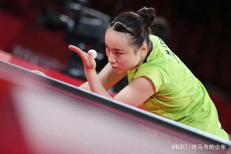 轻运动员走 轻运动员走