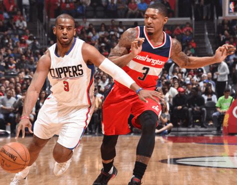 他在中场的 他在中场的