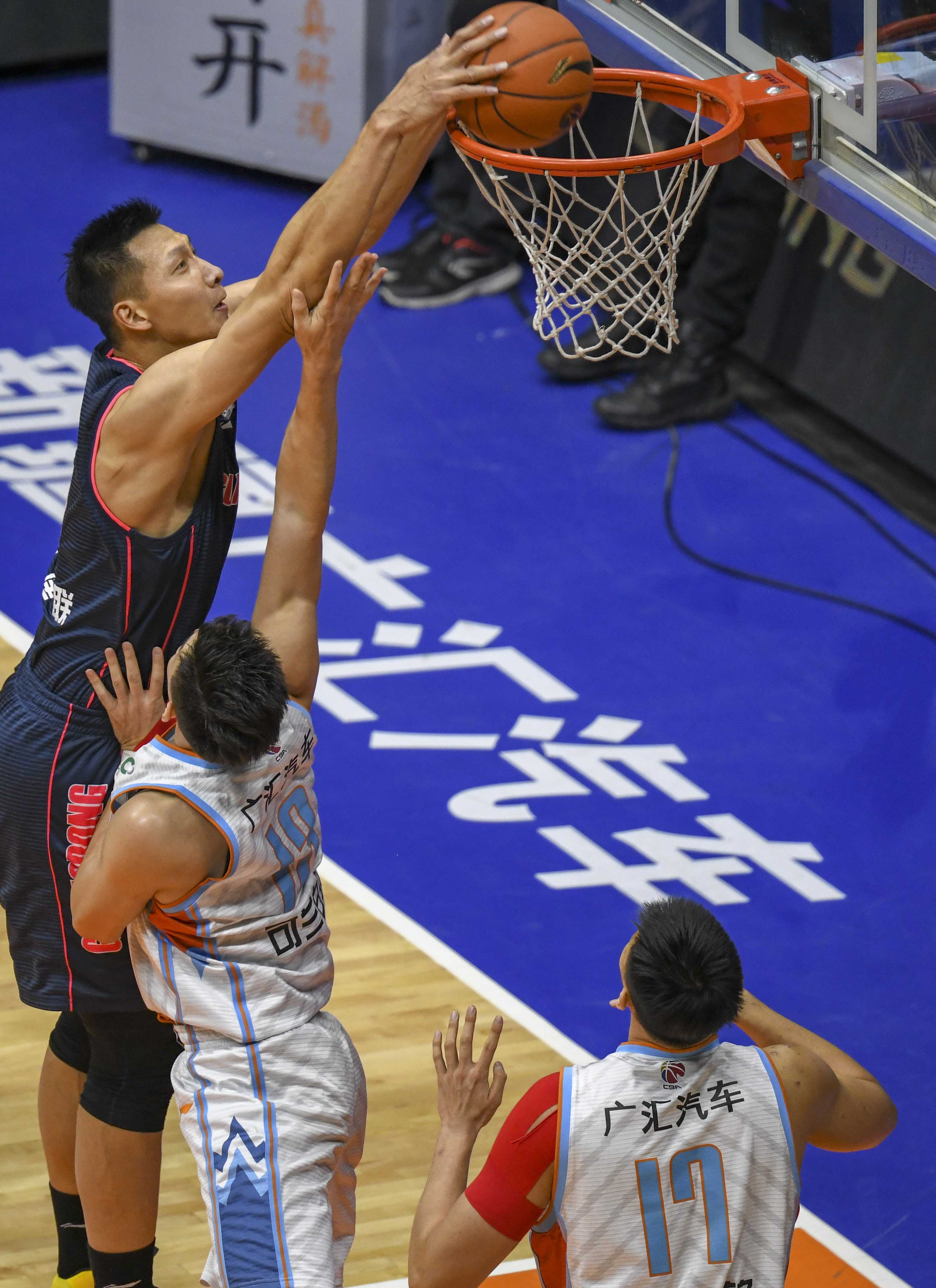 左脚低射贴 左脚低射贴